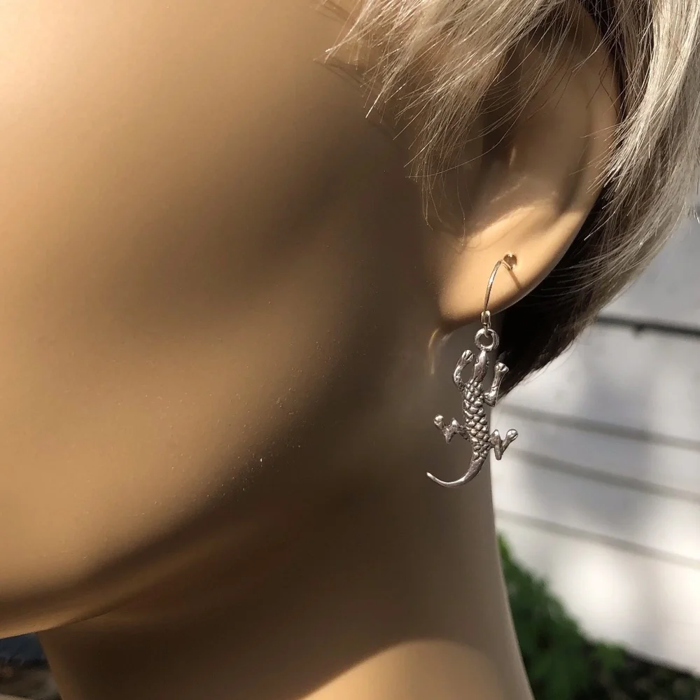 Southwest Gecko Dangle Sterling Earrings Artist Marked .925 Silver